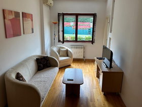Скопје Центар, 2 Соби, 43 m² Наместен Стан - На Продажба
