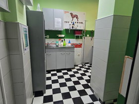 Skopje Centar, 3 Rooms, 70 m² Unfurnished Commercial Property - For Sale | Photo 2