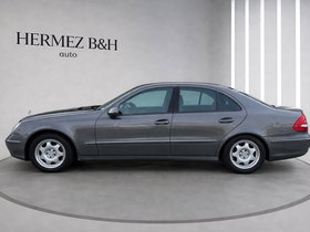 2016 Модел Mercedes-Benz E Дизел Рачен Менувач Седан 355.000 км - На Продажба | Фотографија 4