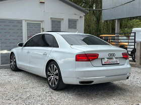 2011 Model Audi A8 Diesel Automatic Transmission Sedan 220,000 km - For Sale | Photo 4