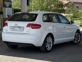 2011 Model Audi A3 Diesel Automatic Transmission Hatchback 228,000 km - For Sale | Photo 6