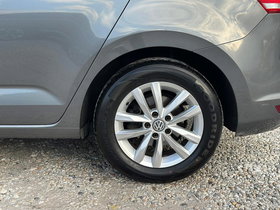 2016 Model Volkswagen Touran Diesel Automatic Transmission Sedan 198,000 km - For Sale | Photo 12