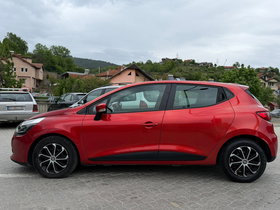 2013 Model Renault Clio Diesel Manual Transmission Hatchback 203,000 km - For Sale | Photo 14