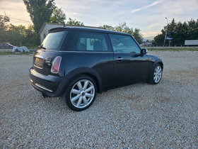 2006 Model Mini Cooper Petrol Manual Transmission Hatchback 210,000 km - For Sale | Photo 6