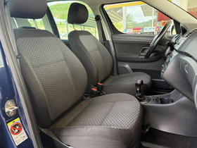 2012 Model Skoda Roomster Diesel Manual Transmission Minivan (MPV) 215,000 km - For Sale | Photo 16