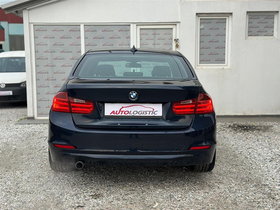2013 Model BMW 3 Diesel Manual Transmission Sedan 204,000 km - For Sale | Photo 5