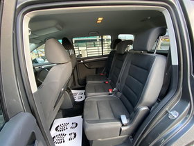 2011 Model Volkswagen Touran Diesel Manual Transmission Hatchback 172,000 km - For Sale | Photo 11