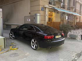 2009 Model Audi A5 Petrol Automatic Transmission Coupe 240,000 km - For Sale