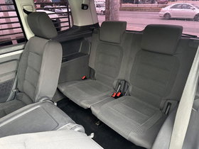 2011 Model Volkswagen Touran Diesel Manual Transmission Hatchback 221,000 km - For Sale | Photo 10