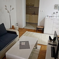 Shkup Aerodrom: 2 dhoma 45 m² Me mobilim Apartament - Qira Mujore