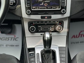 2011 Model Volkswagen Passat Variant Diesel Automatic Transmission Station Wagon 173,000 km - For Sale | Photo 10