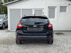 2010 Model Ford Focus Diesel Automatic Transmission Sedan 223,000 km - For Sale | Photo 5