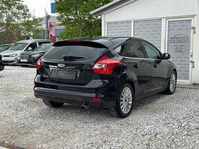 2010 Model Ford Focus Diesel Automatic Transmission Sedan 223,000 km - For Sale | Photo 6