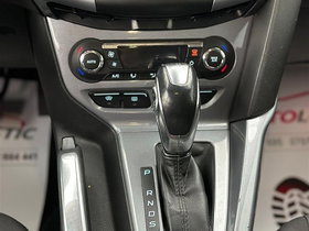 2010 Model Ford Focus Diesel Automatic Transmission Sedan 223,000 km - For Sale | Photo 8