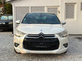 2012 Model Citroen C4 Diesel Manual Transmission Sedan 142,000 km - For Sale | Photo 2