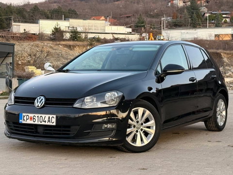 2014 Model Volkswagen Golf Diesel Automatic Transmission Hatchback 186,434 km - For Sale | Photo 1