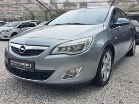 2011 Model Opel Astra Diesel Manual Transmission Hatchback 143,900 km - For Sale | Photo 2
