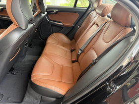 2011 Model Volvo S60 Diesel Manual Transmission Sedan 190,900 km - For Sale | Photo 10