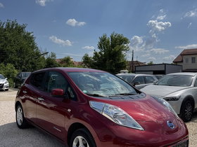 2017 Model Nissan Leaf Electric Automatic Transmission Hatchback 130,000 km - For Sale | Photo 3