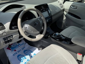2017 Model Nissan Leaf Electric Automatic Transmission Hatchback 130,000 km - For Sale | Photo 8