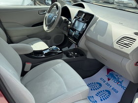 2017 Model Nissan Leaf Electric Automatic Transmission Hatchback 130,000 km - For Sale | Photo 9