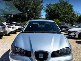 2009 Model Seat Cordoba Diesel Manual Transmission Sedan 210,000 km - For Sale