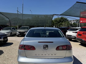 2009 Model Seat Cordoba Diesel Manual Transmission Sedan 210,000 km - For Sale | Photo 4