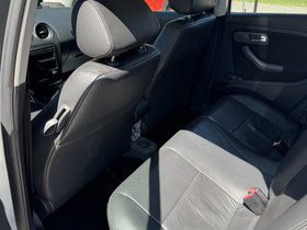2009 Model Seat Cordoba Diesel Manual Transmission Sedan 210,000 km - For Sale | Photo 10