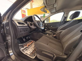 2009 Model Renault Megane Diesel Manual Transmission Hatchback 188,000 km - For Sale | Photo 8