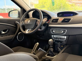 2009 Model Renault Megane Diesel Manual Transmission Hatchback 188,000 km - For Sale | Photo 13