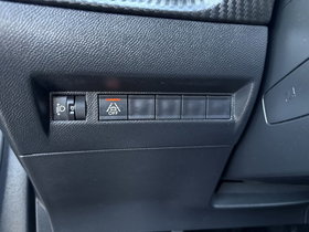 2021 Model Peugeot 2008 Diesel Manual Transmission SUV - Crossover 131,000 km - For Sale | Photo 20
