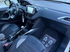 2015 Model Peugeot 2008 Diesel Manual Transmission SUV - Crossover 216,000 km - For Sale | Photo 11