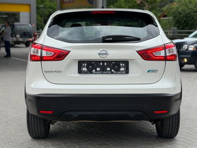 2015 Model Nissan Qashqai Diesel Manual Transmission SUV - Crossover 170,000 km - For Sale | Photo 5