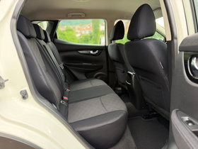 2015 Model Nissan Qashqai Diesel Manual Transmission SUV - Crossover 170,000 km - For Sale | Photo 10