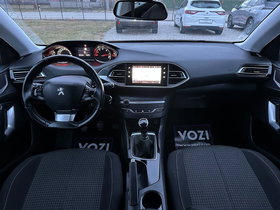 2021 Model Peugeot 308 Diesel Manual Transmission Hatchback 129,000 km - For Sale | Photo 9