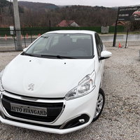 2020 Model Peugeot 208 Diesel Manual Transmission Hatchback 128,000 km - For Sale