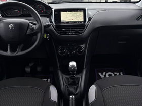 2020 Model Peugeot 208 Diesel Manual Transmission Hatchback 128,000 km - For Sale | Photo 11