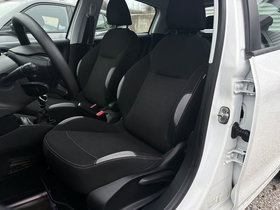2020 Model Peugeot 208 Diesel Manual Transmission Hatchback 128,000 km - For Sale | Photo 14