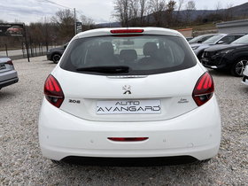 2021 Model Peugeot 208 Diesel Manual Transmission Hatchback 131,000 km - For Sale | Photo 4