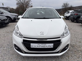 2021 Model Peugeot 208 Diesel Manual Transmission Hatchback 131,000 km - For Sale | Photo 8