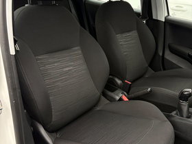 2021 Model Peugeot 208 Diesel Manual Transmission Hatchback 131,000 km - For Sale | Photo 17