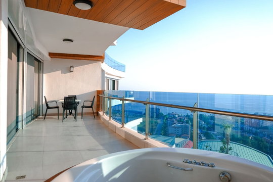 Üsküp Karpoş Satılık Daire – 4 oda 145 m² 300.000 € | 22.06.2026 | Fotoğraf 1