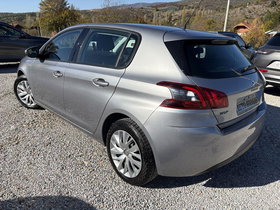 2020 Model Peugeot 308 Diesel Manual Transmission Hatchback 141,000 km - For Sale | Photo 3