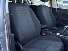 2020 Model Peugeot 308 Diesel Manual Transmission Hatchback 141,000 km - For Sale | Photo 17