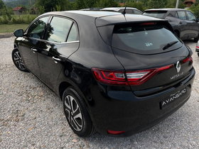 2020 Model Renault Megane Diesel Manual Transmission Hatchback 142,000 km - For Sale | Photo 4