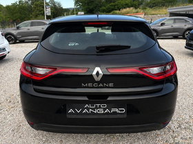 2020 Model Renault Megane Diesel Manual Transmission Hatchback 142,000 km - For Sale | Photo 5