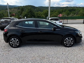 2020 Model Renault Megane Diesel Manual Transmission Hatchback 142,000 km - For Sale | Photo 7