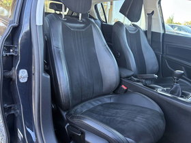 2021 Model Peugeot 308 Diesel Manual Transmission Hatchback 125,000 km - For Sale | Photo 15