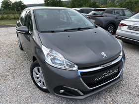 2020 Model Peugeot 208 Diesel Manual Transmission Hatchback 136,000 km - For Sale | Photo 8