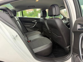 2010 Model Opel Insignia Diesel Manual Transmission Sedan 205,000 km - For Sale | Photo 14